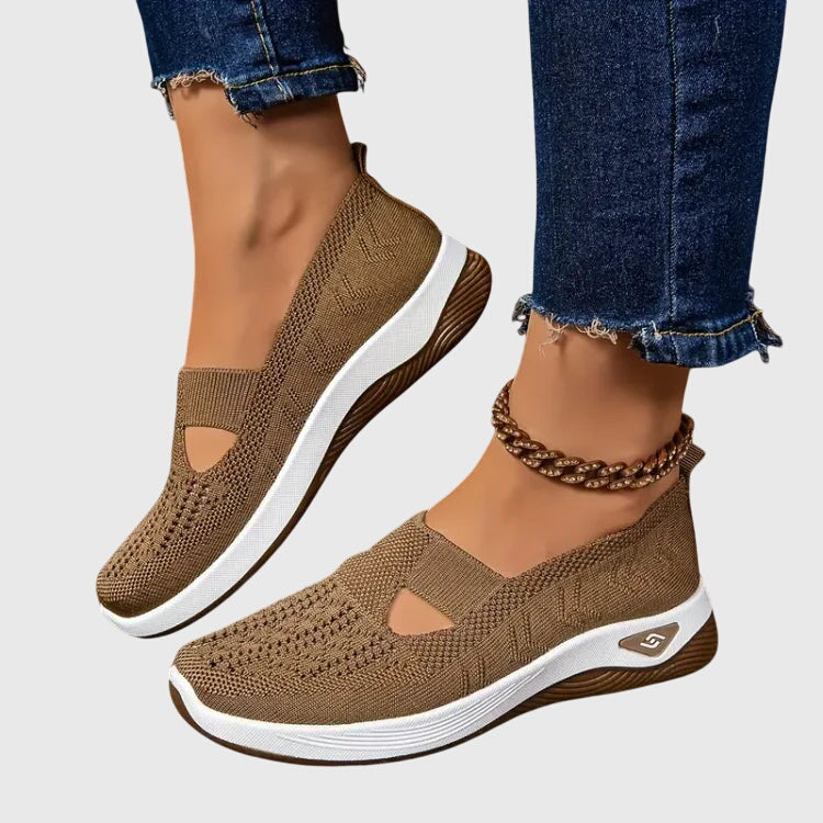 Beige / 10.5