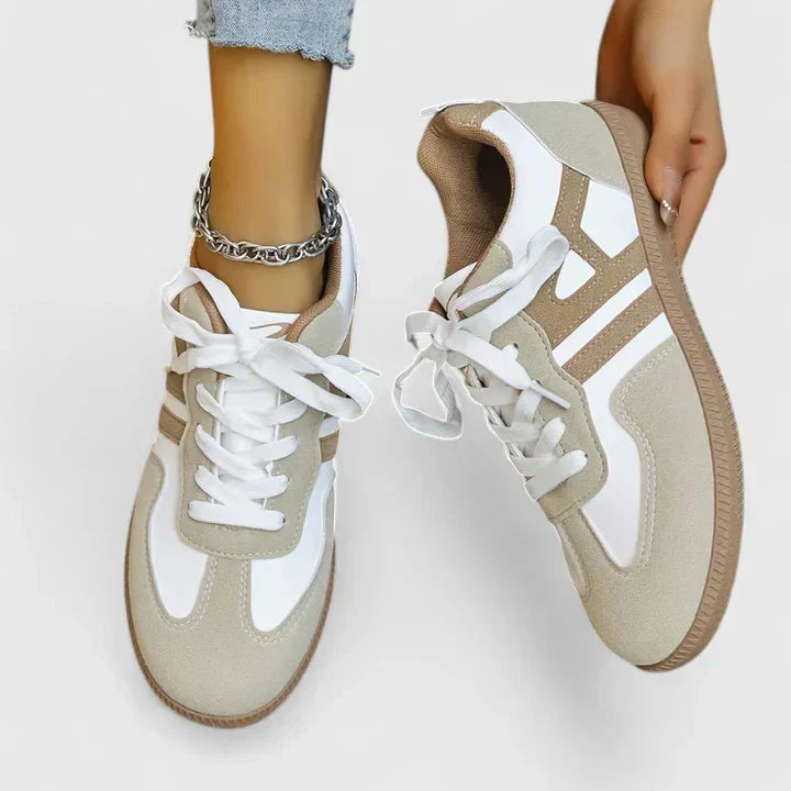 Khaki & White / 10.5