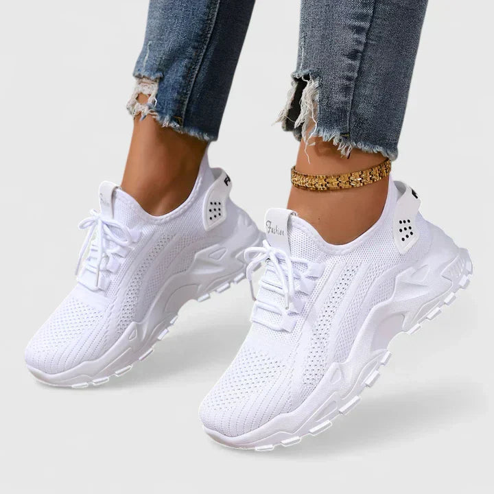 White / 10.5