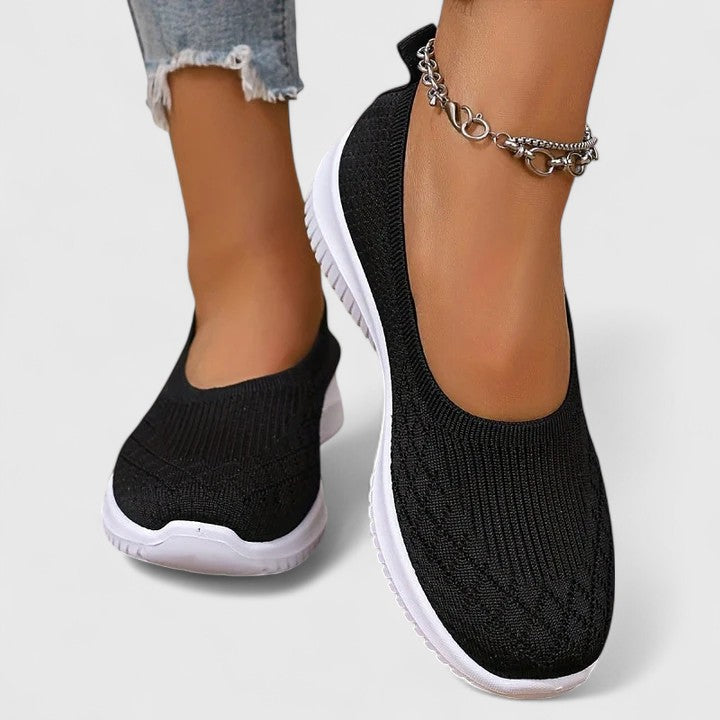Black / 10.5