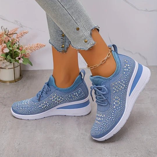 Light Blue / 10.5