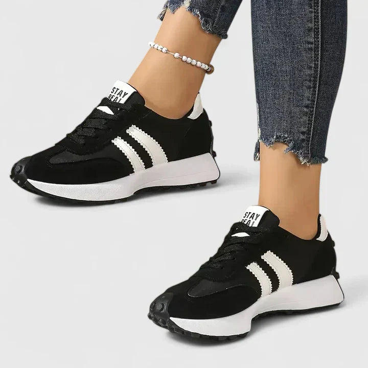 Black / 10.5