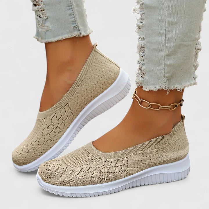 Beige / 10.5